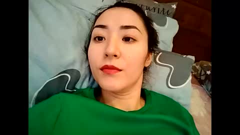 Effy online show from 12/17/24, 08:56