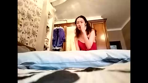 Effy online show from 09/09/25, 12:15