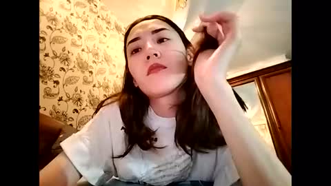 Effy online show from 10/03/25, 02:25