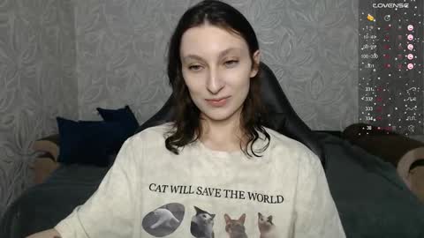 Snapshot of effy_gray chatting on 02/16/26, 06:20 Anna online show from 02/16/26, 06:20