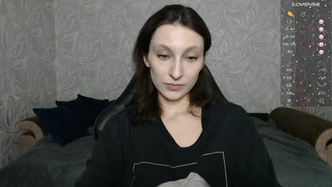 Snapshot of effy_gray chatting on 02/17/26, 05:26 Anna online show from 02/17/26, 05:26