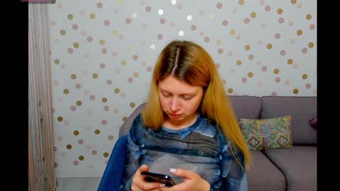 Effy online show from 12/08/24, 03:56