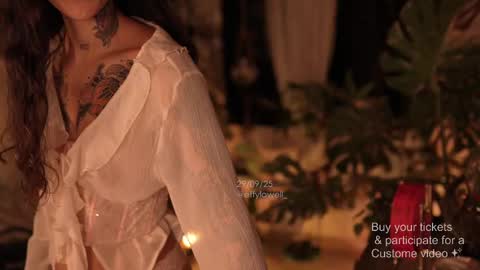 Effy online show from 09/30/25, 12:48