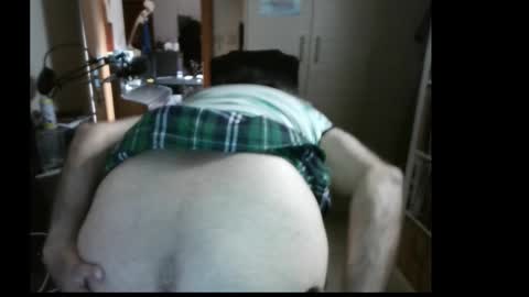 Snapshot of efi_crossou chatting on 09/15/25, 12:32 efi_crossou online show from 09/15/25, 12:32