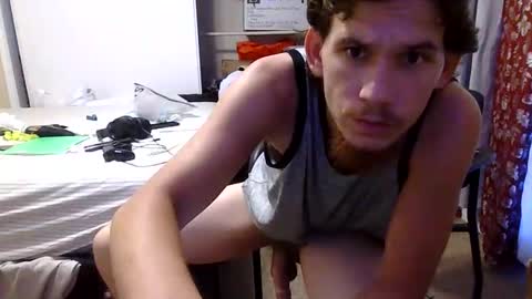 efrainrgarza56548967 online show from 10/01/25, 12:44