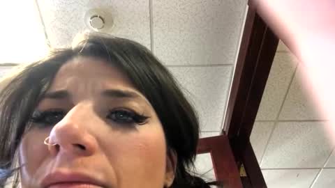 eggnog_and_booty online show from 12/16/25, 03:17