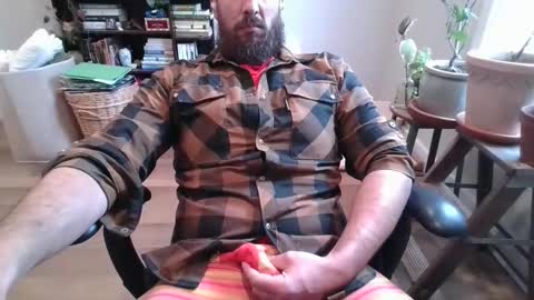 Eggplant Out online show from 05/24/26, 06:13