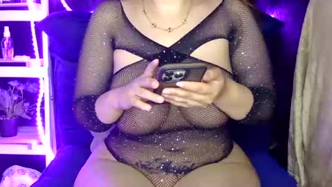 Snapshot of egyptian_mezze chatting on 10/05/25, 10:29 Soso online show from 10/05/25, 10:29