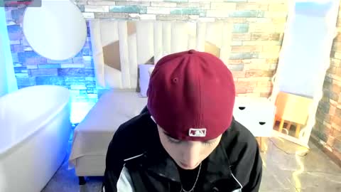 eidan_tay online show from 05/27/26, 07:33