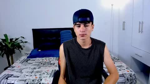 eiden_allenx1 online show from 12/23/24, 11:36