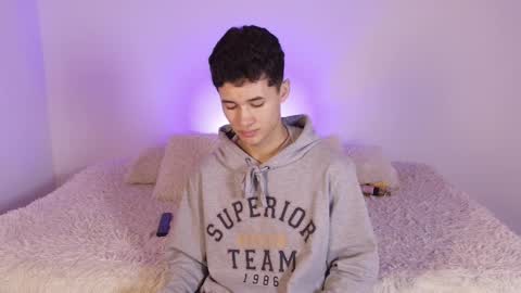 Snapshot of eiden_blake chatting on 11/22/25, 10:14 Eiden Blake online show from 11/22/25, 10:14