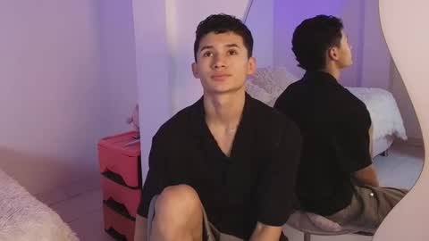 Snapshot of eiden_blake chatting on 12/13/25, 11:32 Eiden Blake online show from 12/13/25, 11:32