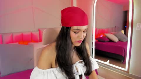 Snapshot of eimmy_bm chatting on 10/31/25, 05:36 eimmy_bm online show from 10/31/25, 05:36