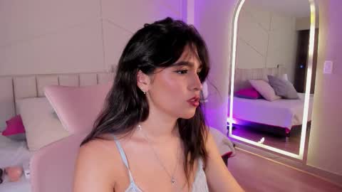 Snapshot of eimmy_bm chatting on 12/04/25, 07:33 eimmy_bm online show from 12/04/25, 07:33