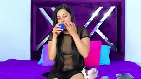 eimy__cute online show from 10/01/25, 06:58