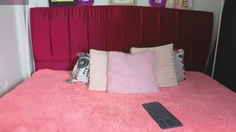 eimy__cute online show from 06/13/26, 07:34