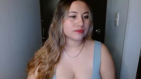 EIMY   MODEL INDEPENDENT online show from 05/15/26, 05:14