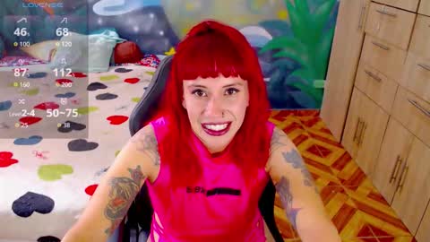 Snapshot of eimy_lorens chatting on 10/01/25, 06:25 EIMY online show from 10/01/25, 06:25