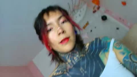 Carla online show from 10/17/25, 09:28