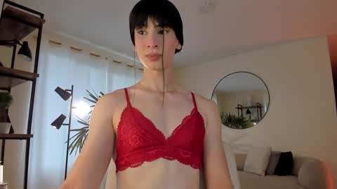 Snapshot of einyel_ chatting on 11/24/25, 08:30 Einyel online show from 11/24/25, 08:30