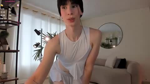 Snapshot of einyel_ chatting on 11/25/25, 08:20 Einyel online show from 11/25/25, 08:20