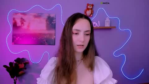 Sweet Eira online show from 03/03/26, 08:42