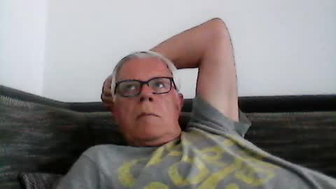 eisbaer1957 online show from 06/17/26, 06:09