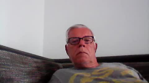 eisbaer1957 online show from 06/21/26, 06:16