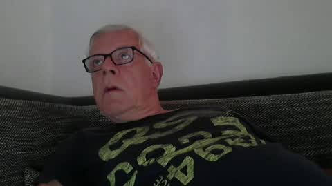 eisbaer1957 online show from 08/01/26, 06:40
