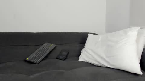 Snapshot of eithanconor1 chatting on 11/23/25, 12:32 EITHAN CONOR online show from 11/23/25, 12:32