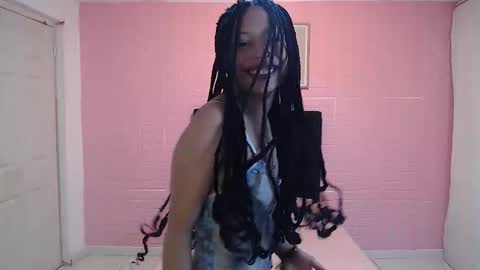 Snapshot of eiviiy1609 chatting on 11/17/25, 02:23 eiviiy1609 online show from 11/17/25, 02:23