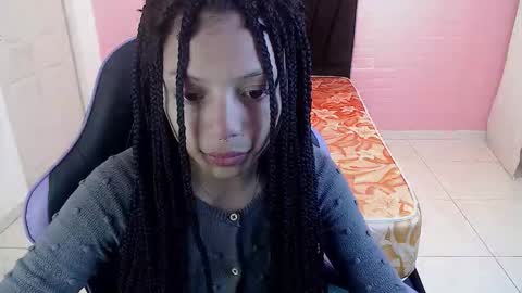 Snapshot of eiviiy1609 chatting on 11/22/25, 01:32 eiviiy1609 online show from 11/22/25, 01:32