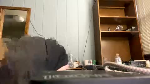 Snapshot of ejbooker11 chatting on 09/24/25, 12:14 PiedPiper online show from 09/24/25, 12:14