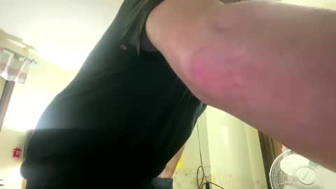 Snapshot of ejbooker11 chatting on 12/01/25, 06:07 PiedPiper online show from 12/01/25, 06:07