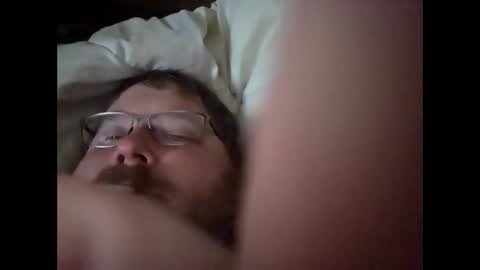 Snapshot of ekion6969 chatting on 10/21/25, 04:57 Rich online show from 10/21/25, 04:57