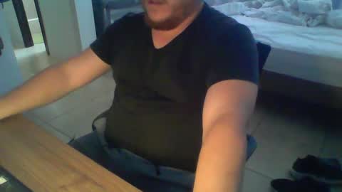 Juan Pablo M online show from 10/25/25, 05:08