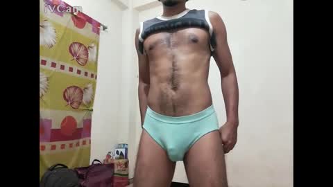 Snapshot of ekzxoxo chatting on 11/11/25, 07:25 Ekz online show from 11/11/25, 07:25