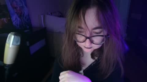 If you like it when I meow give me a thumbs up online show from 01/20/25, 01:32