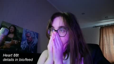 If you like it when I meow give me a thumbs up online show from 02/04/25, 10:00
