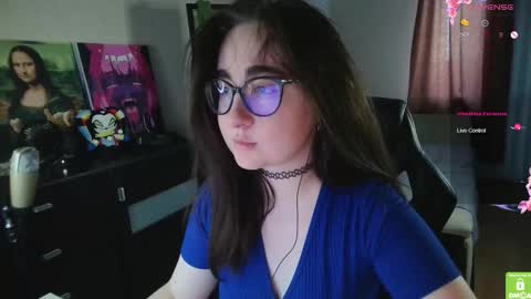 If you like it when I meow give me a thumbs up online show from 09/09/25, 11:54