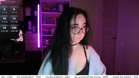 If you like it when I meow give me a thumbs up online show from 06/15/26, 11:56
