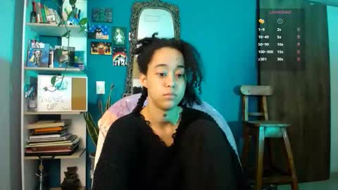 Ela  Help me reach 100 thumbs up online show from 11/28/25, 04:26