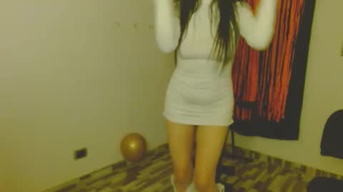 ela_3611 online show from 10/19/25, 06:25