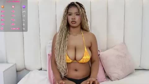 Snapshot of ela_ebony_ chatting on 07/11/26, 12:35 ela_ebony_ online show from 07/11/26, 12:35