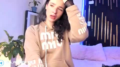 Elaia franco online show from 06/28/26, 04:18