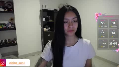 Snapshot of elaine_sun chatting on 10/10/25, 02:54 Elaine eli online show from 10/10/25, 02:54