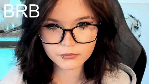 Your sweet girl online show from 02/28/25, 10:39