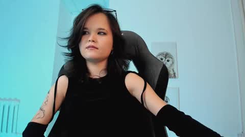 Your sweet girl online show from 03/12/25, 01:47