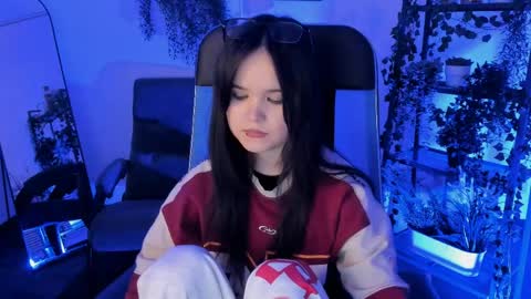 Your sweet girl online show from 05/26/26, 11:12