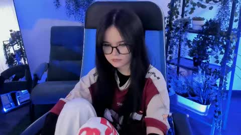 Your sweet girl online show from 05/27/26, 01:57